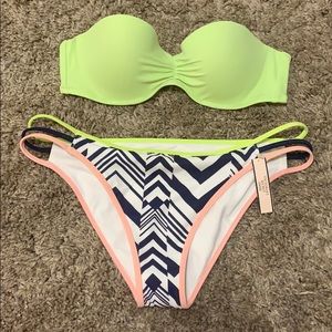 Victoria’s Secret Bikini Set